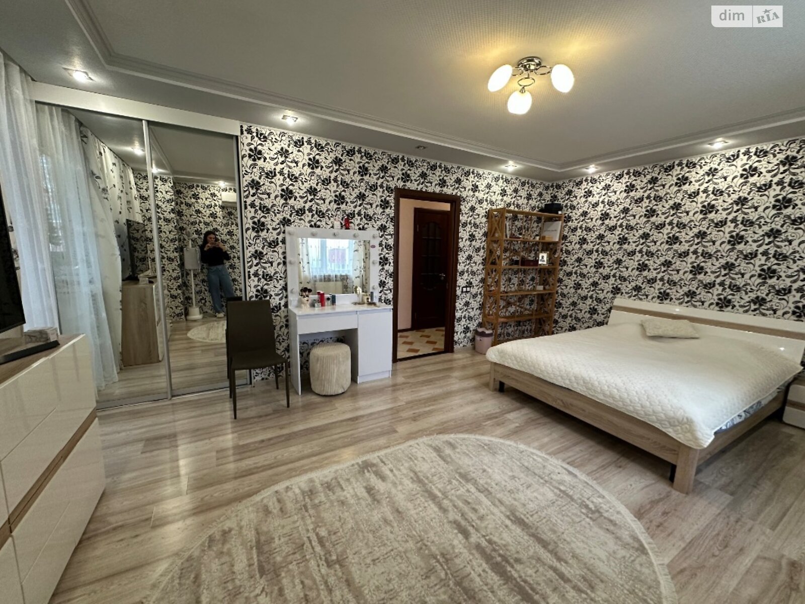 Продаж трикімнатної квартири в Харкові, на просп. Тракторобудівників 94В, район Салтівський фото 1