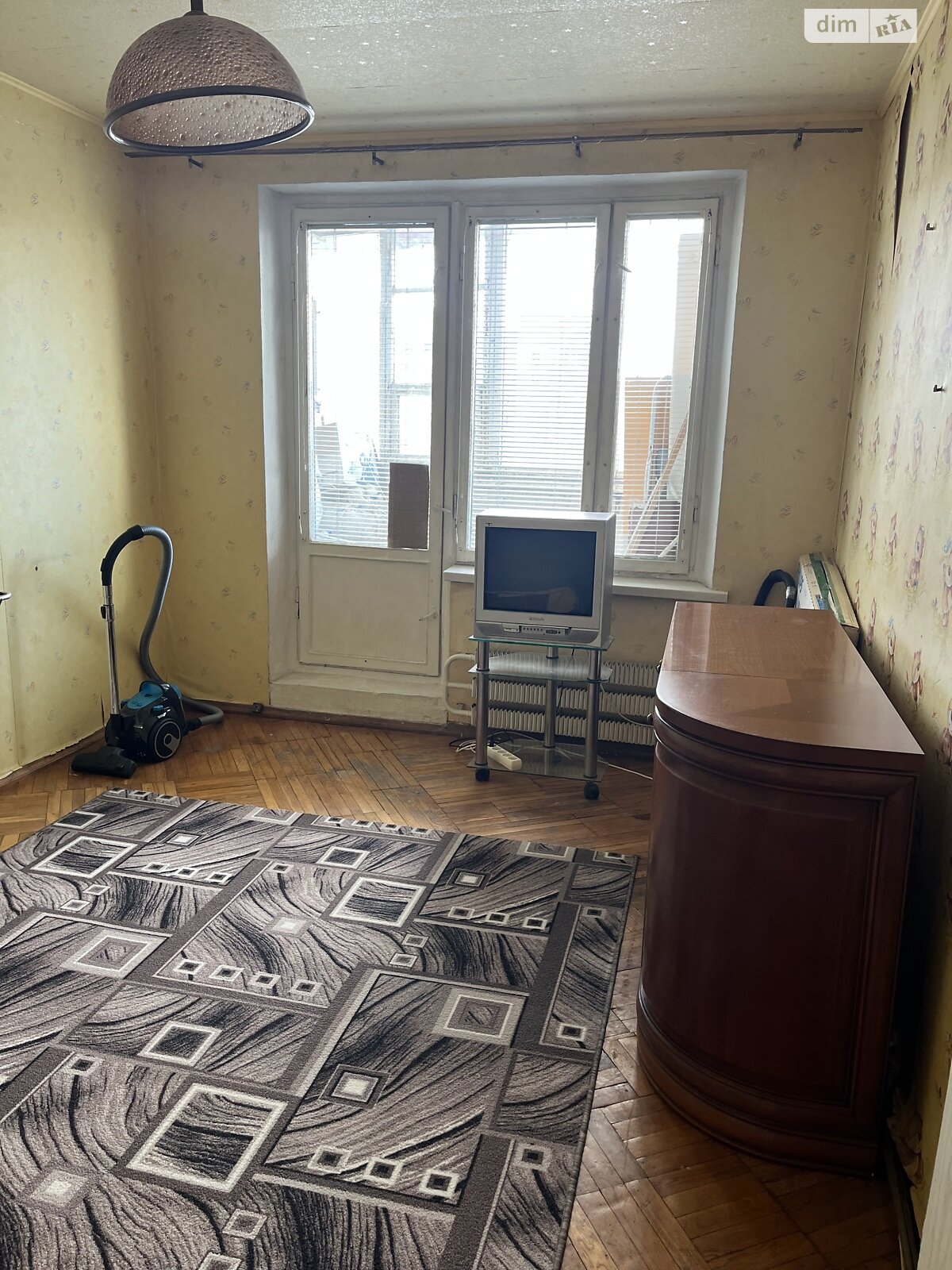 Продажа трехкомнатной квартиры в Харькове, на просп. Юбилейный 44А, район Салтовский фото 1 Продажа трехкомнатной квартиры в Харькове, на просп. Юбилейный 44А, район Салтовский фото 1