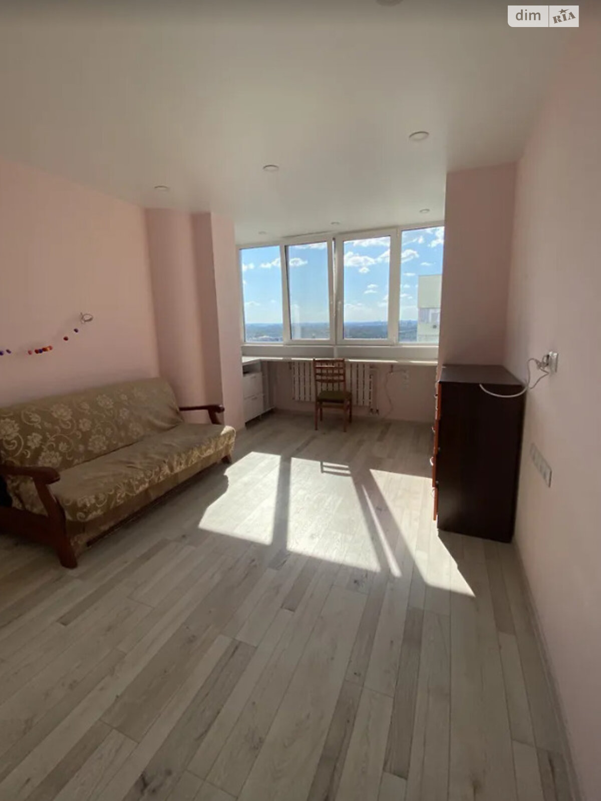 Продаж трикімнатної квартири в Харкові, на просп. Ювілейний 61Д, район Салтівський фото 1 Продаж трикімнатної квартири в Харкові, на просп. Ювілейний 61Д, район Салтівський фото 1