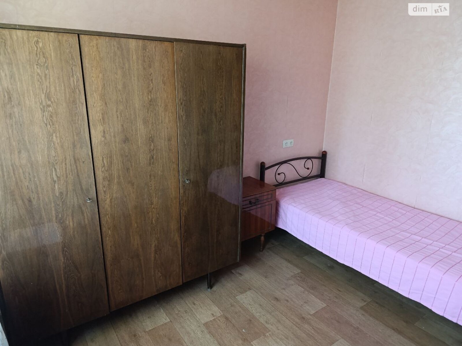 Продаж двокімнатної квартири в Харкові, на просп. Ювілейний 34, район Салтівський фото 1 Продаж двокімнатної квартири в Харкові, на просп. Ювілейний 34, район Салтівський фото 1
