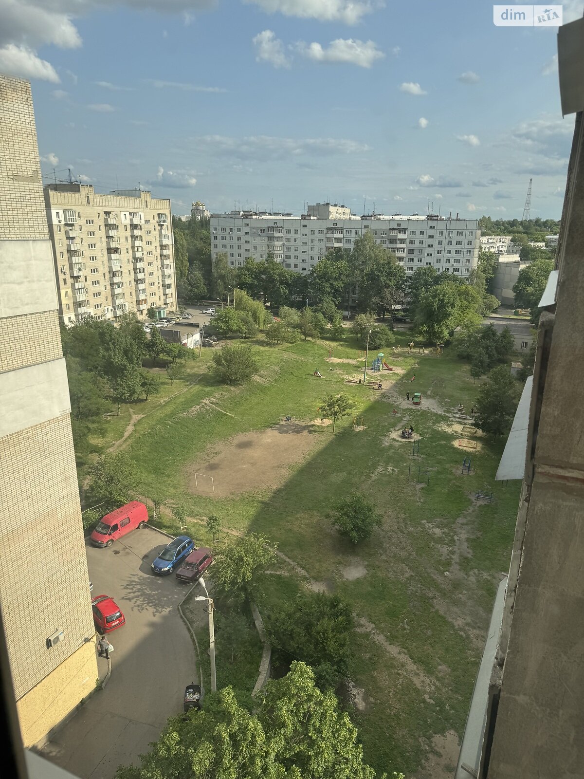 Продажа трехкомнатной квартиры в Харькове, на просп. Юбилейный, район Салтовский фото 1 Продажа трехкомнатной квартиры в Харькове, на просп. Юбилейный, район Салтовский фото 1