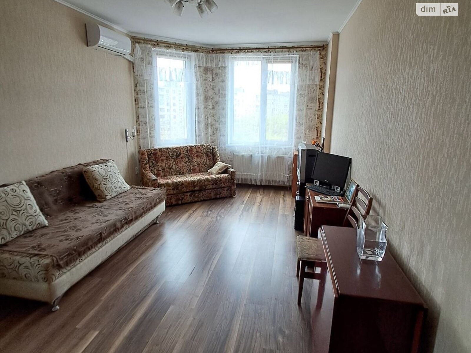 Продаж однокімнатної квартири в Харкові, на просп. Ювілейний 67Б, район Салтівський фото 1 Продаж однокімнатної квартири в Харкові, на просп. Ювілейний 67Б, район Салтівський фото 1