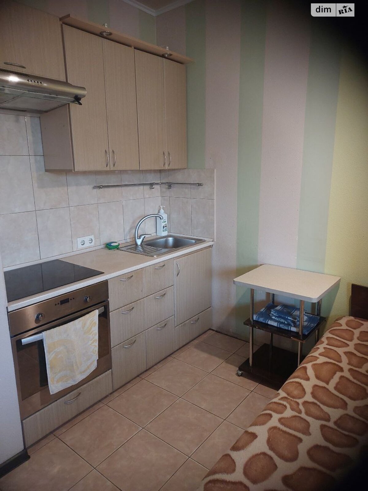Продаж однокімнатної квартири в Харкові, на просп. Ювілейний 67Б, район Салтівський фото 1 Продаж однокімнатної квартири в Харкові, на просп. Ювілейний 67Б, район Салтівський фото 1