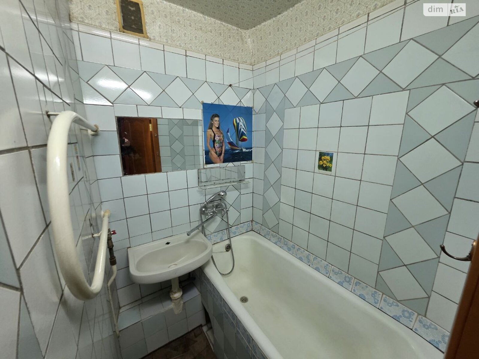 Продажа трехкомнатной квартиры в Харькове, на ул. Зубенко Владислава 17, район Салтовский фото 1 Продажа трехкомнатной квартиры в Харькове, на ул. Зубенко Владислава 17, район Салтовский фото 1