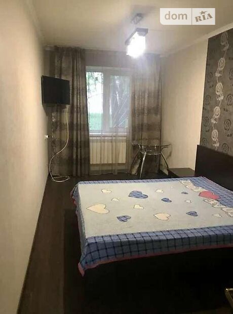 Продажа двухкомнатной квартиры в Харькове, на шоссе Салтовское 102 район Серп и молот фото 1 Продажа двухкомнатной квартиры в Харькове, на шоссе Салтовское 102 район Серп и молот фото 1