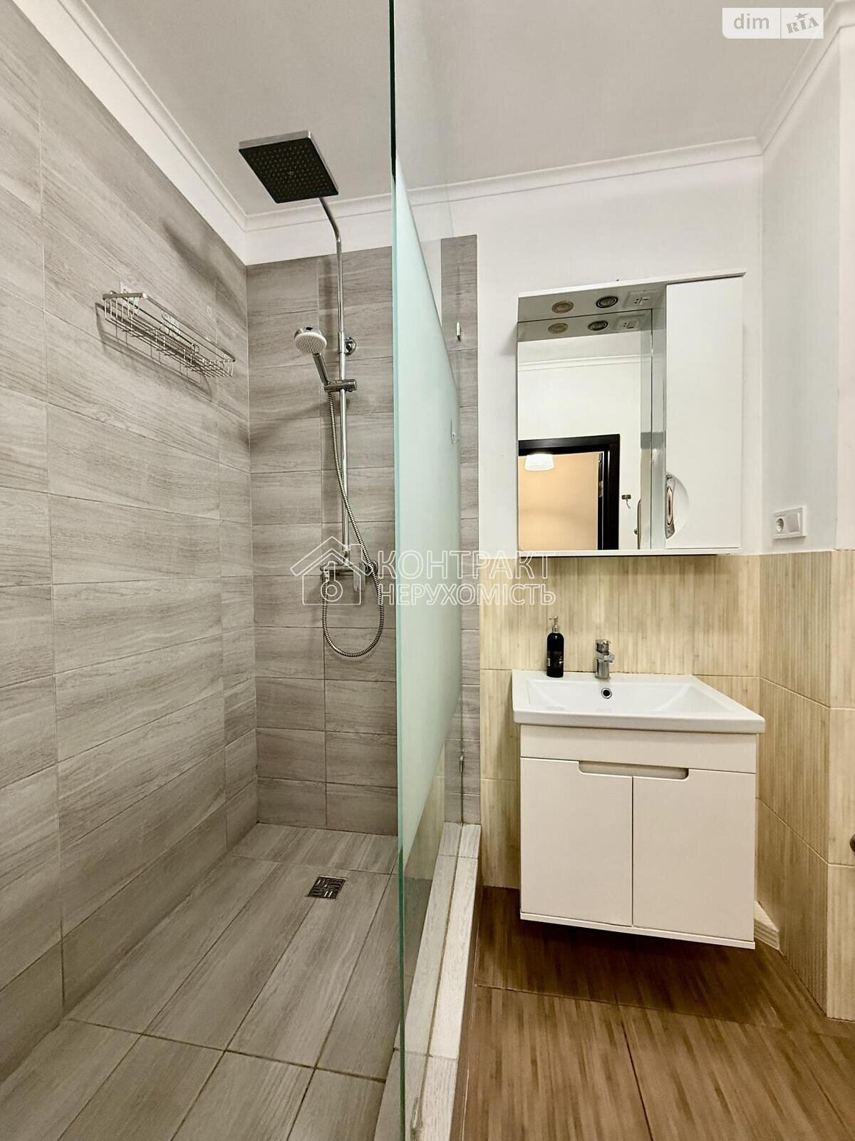 Продаж трикімнатної квартири в Харкові, на вул. Гвардійців-Широнінців 94, район Північна Салтівка фото 1