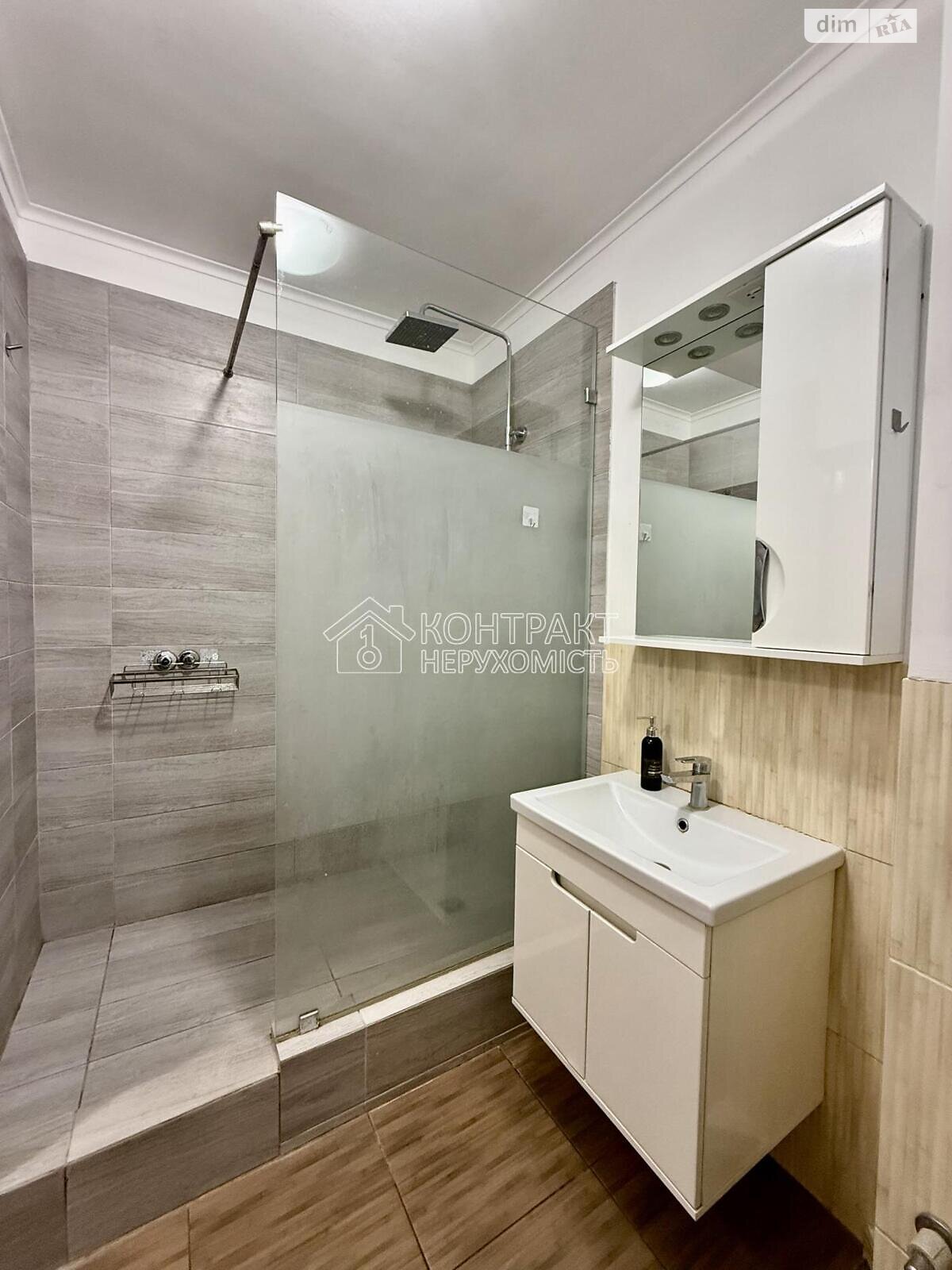 Продаж трикімнатної квартири в Харкові, на вул. Гвардійців-Широнінців 94, район Північна Салтівка фото 1