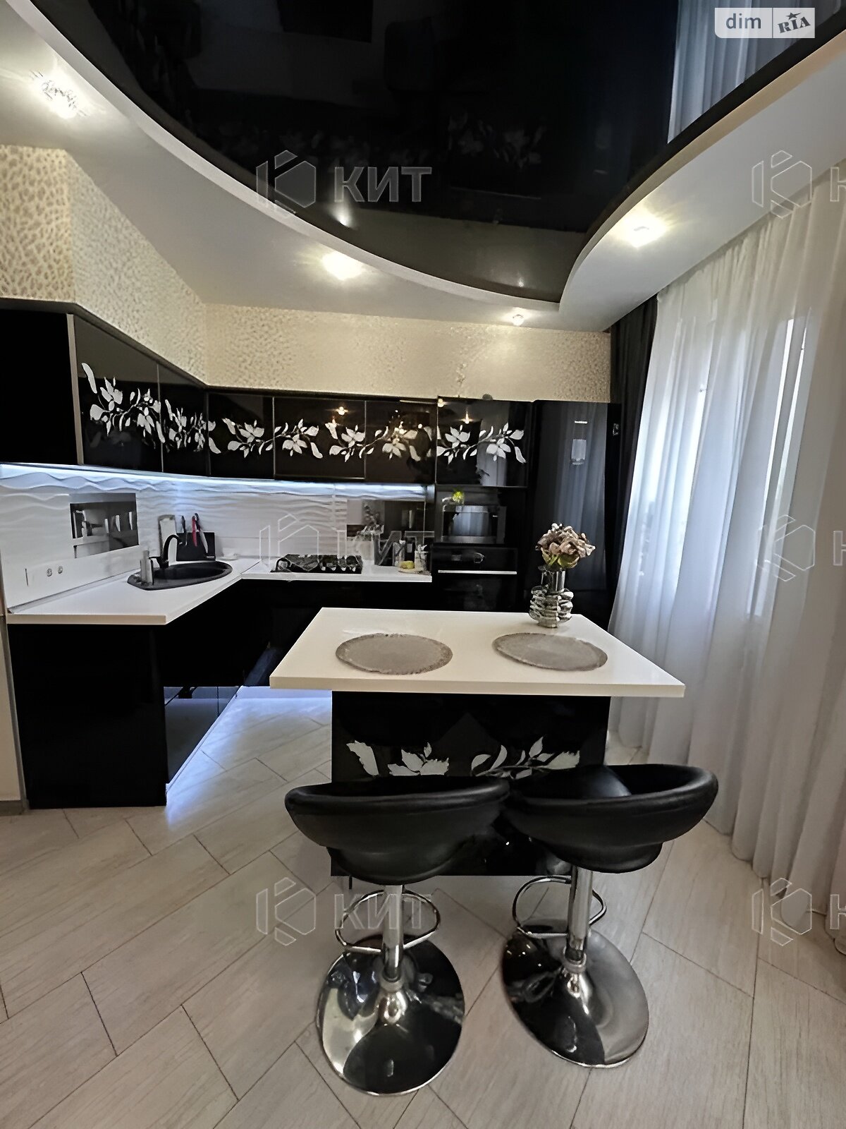 Продаж трикімнатної квартири в Харкові, на вул. Метробудівників 29, район Північна Салтівка фото 1 Продаж трикімнатної квартири в Харкові, на вул. Метробудівників 29, район Північна Салтівка фото 1