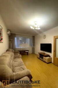 Продаж трикімнатної квартири в Харкові, на вул. Метробудівників 42, район Північна Салтівка фото 2