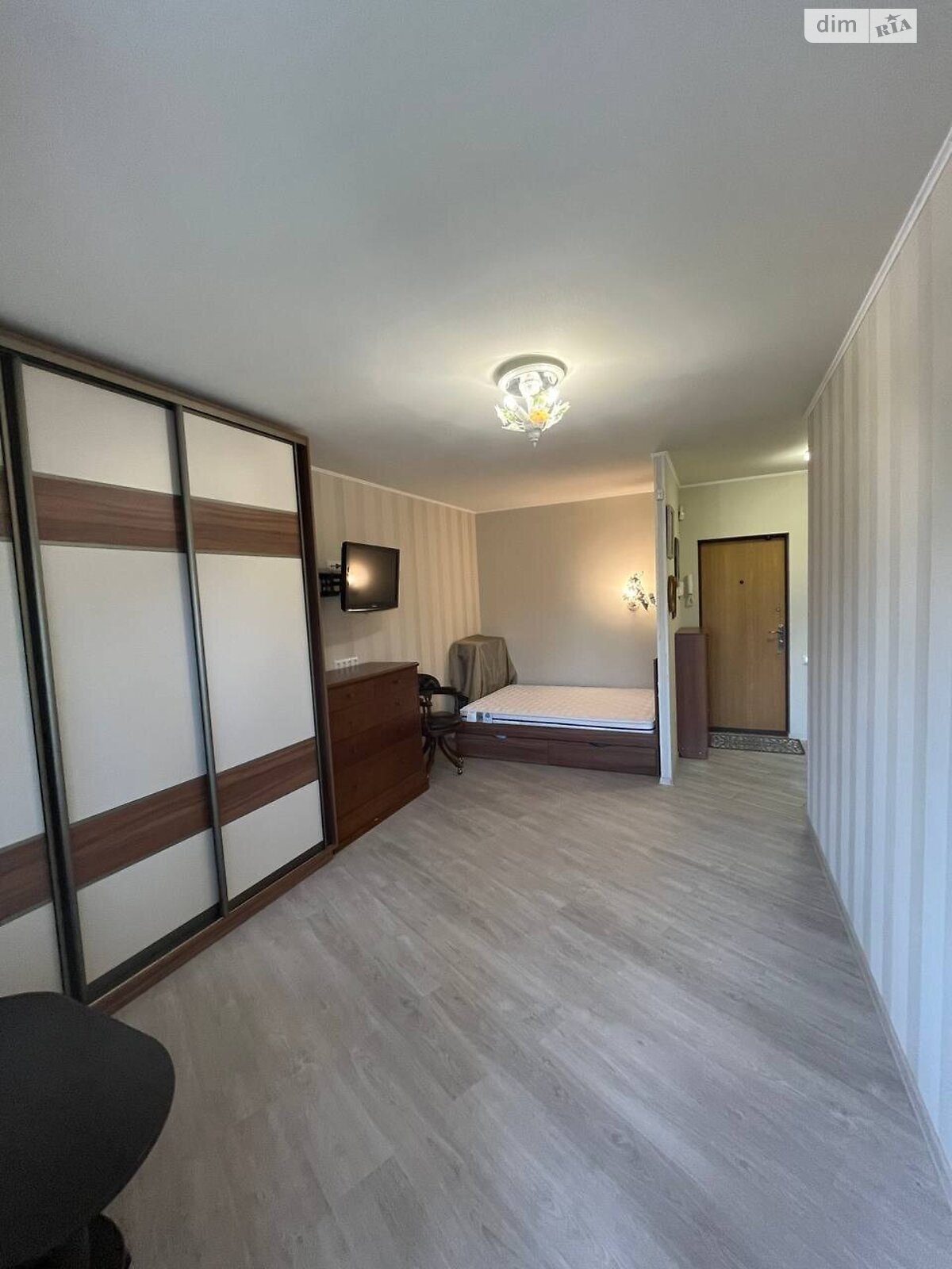Продаж однокімнатної квартири в Харкові, на вул. Метробудівників 15, кв. 213, район Північна Салтівка фото 1 Продаж однокімнатної квартири в Харкові, на вул. Метробудівників 15, кв. 213, район Північна Салтівка фото 1