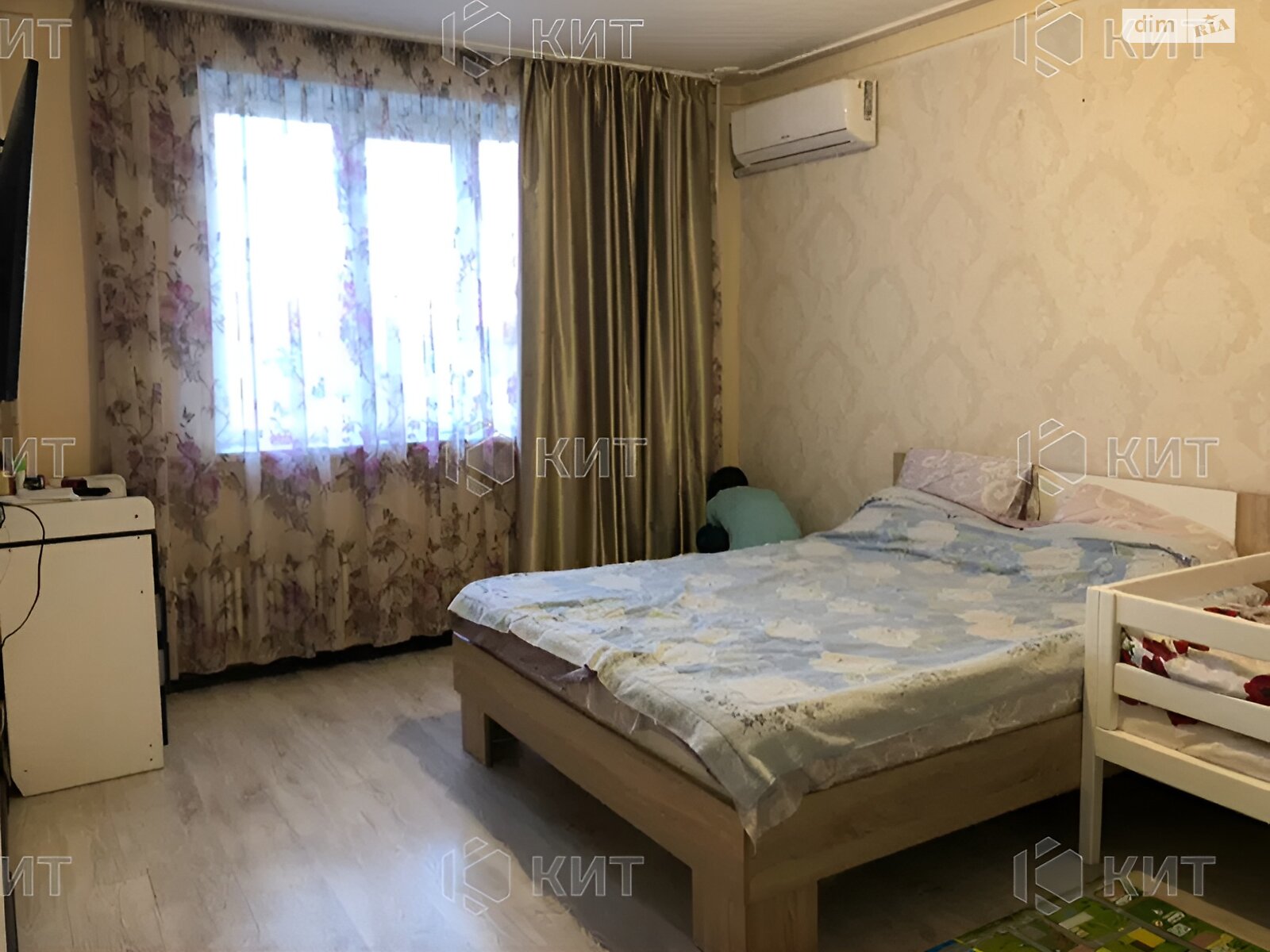 Продажа трехкомнатной квартиры в Харькове, на ул. Соборности Украины 244, район Северная Салтовка фото 1 Продажа трехкомнатной квартиры в Харькове, на ул. Соборности Украины 244, район Северная Салтовка фото 1