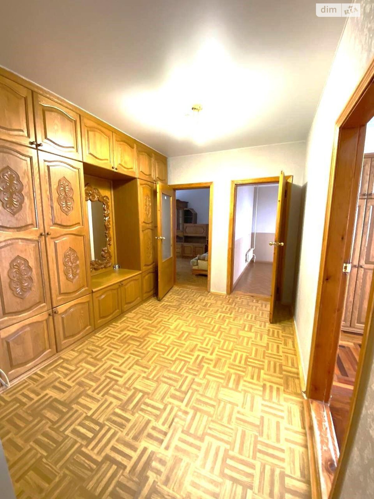 Продажа трехкомнатной квартиры в Харькове, на ул. Ужвий Натальи 112, район Северная Салтовка фото 1 Продажа трехкомнатной квартиры в Харькове, на ул. Ужвий Натальи 112, район Северная Салтовка фото 1