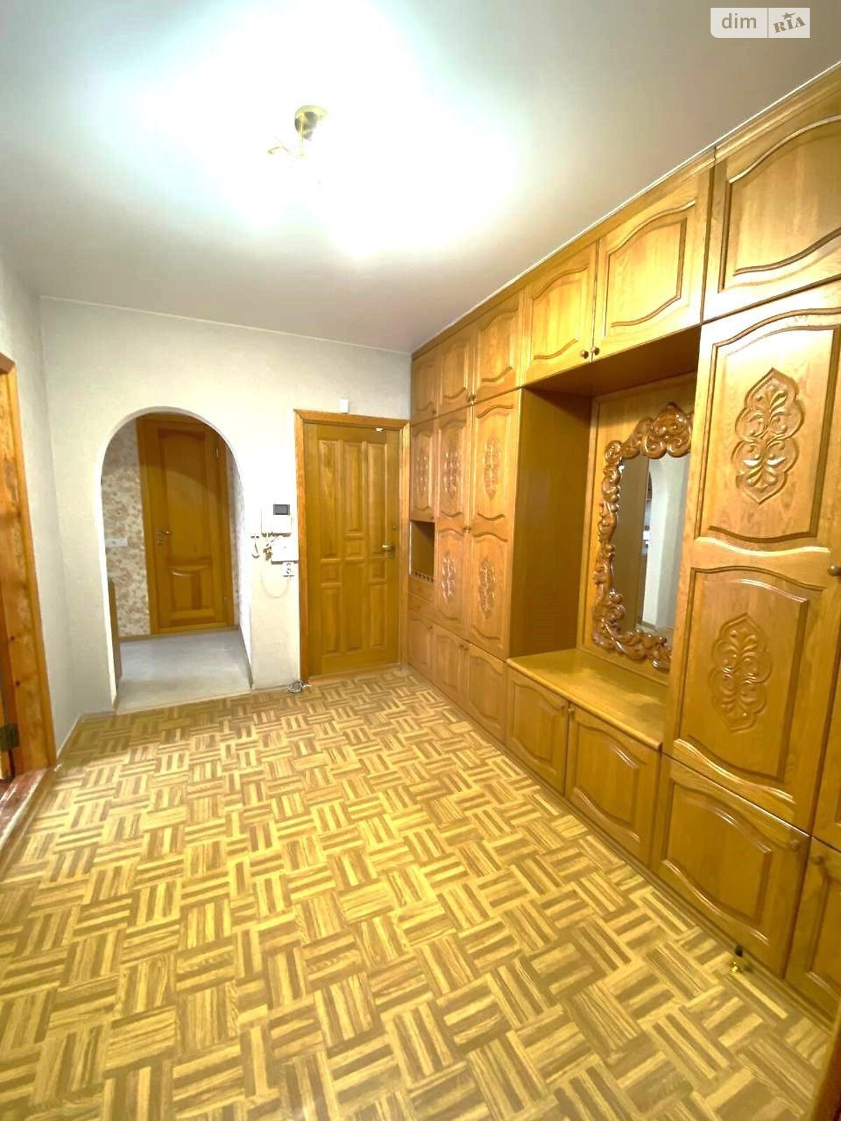 Продажа трехкомнатной квартиры в Харькове, на ул. Ужвий Натальи 112, район Северная Салтовка фото 1 Продажа трехкомнатной квартиры в Харькове, на ул. Ужвий Натальи 112, район Северная Салтовка фото 1
