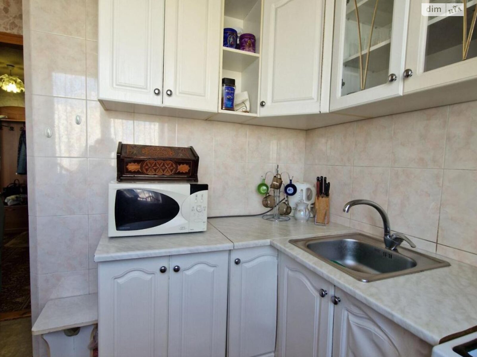 Продажа трехкомнатной квартиры в Харькове, на ул. Яны Червоной 3, район Северная Салтовка фото 1 Продажа трехкомнатной квартиры в Харькове, на ул. Яны Червоной 3, район Северная Салтовка фото 1