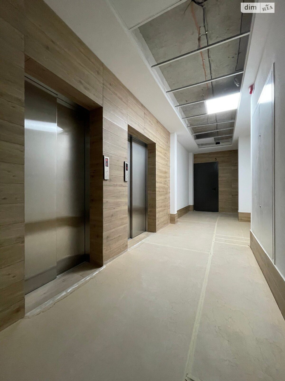 Продажа трехкомнатной квартиры в Харькове, на ул. Динамовская 15А, район Шатиловка фото 1 Продажа трехкомнатной квартиры в Харькове, на ул. Динамовская 15А, район Шатиловка фото 1