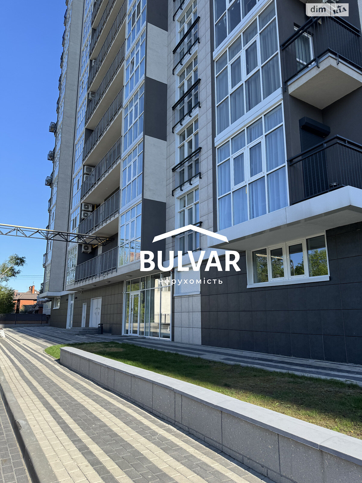 Продажа трехкомнатной квартиры в Харькове, на ул. Дмитрия Антоненко 49, район Шатиловка фото 1