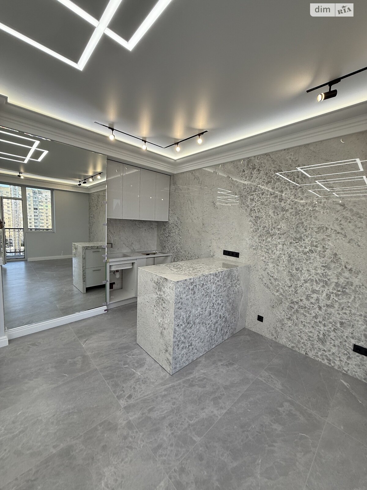 Продажа пятикомнатной квартиры в Харькове, на ул. Европейская 46, район Шатиловка фото 1