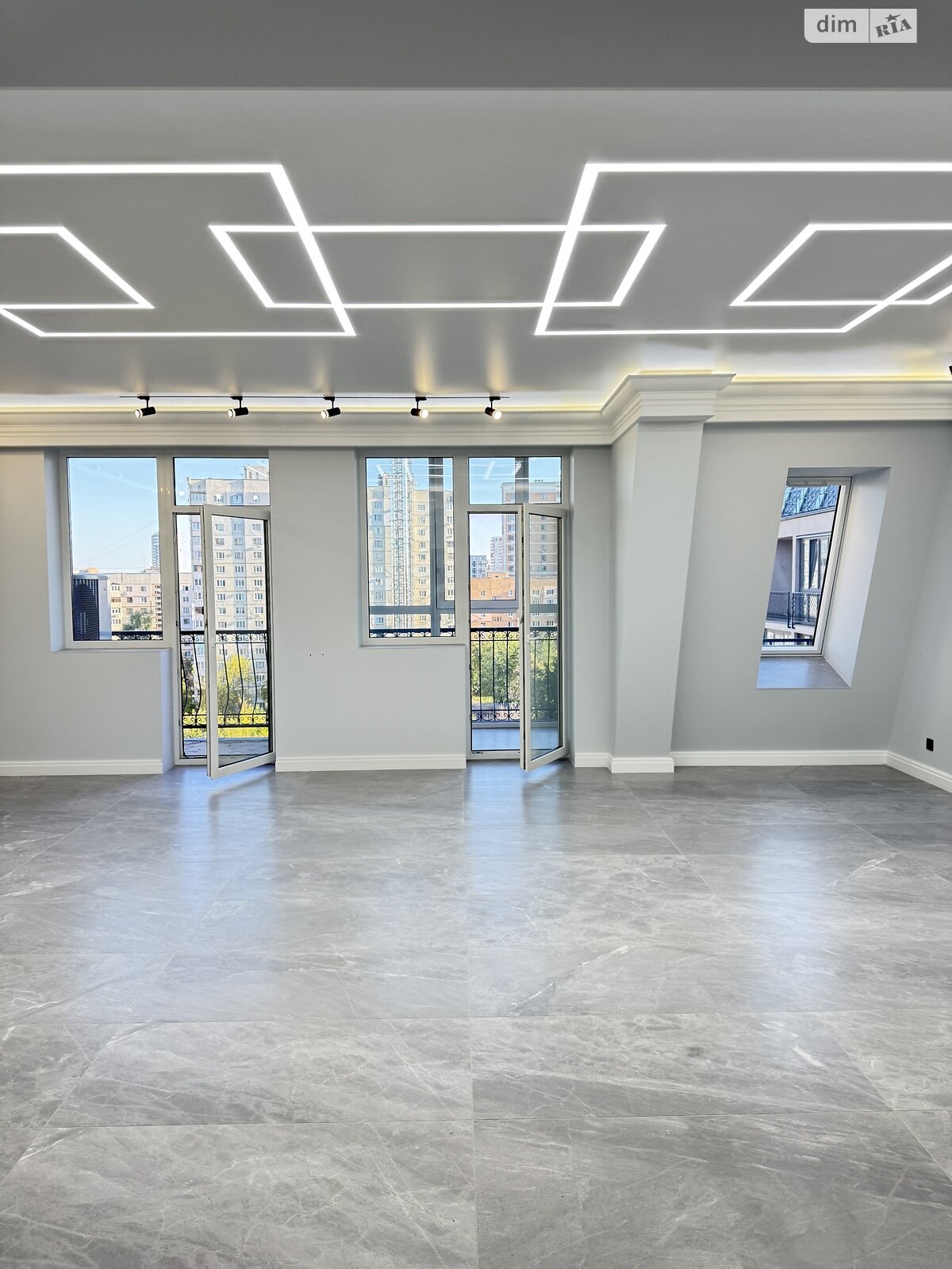 Продажа пятикомнатной квартиры в Харькове, на ул. Европейская 46, район Шатиловка фото 1