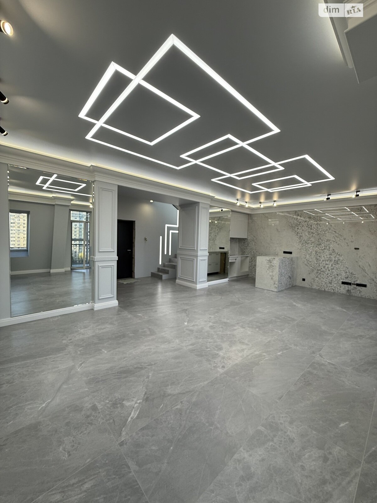 Продажа пятикомнатной квартиры в Харькове, на ул. Европейская 46, район Шатиловка фото 1