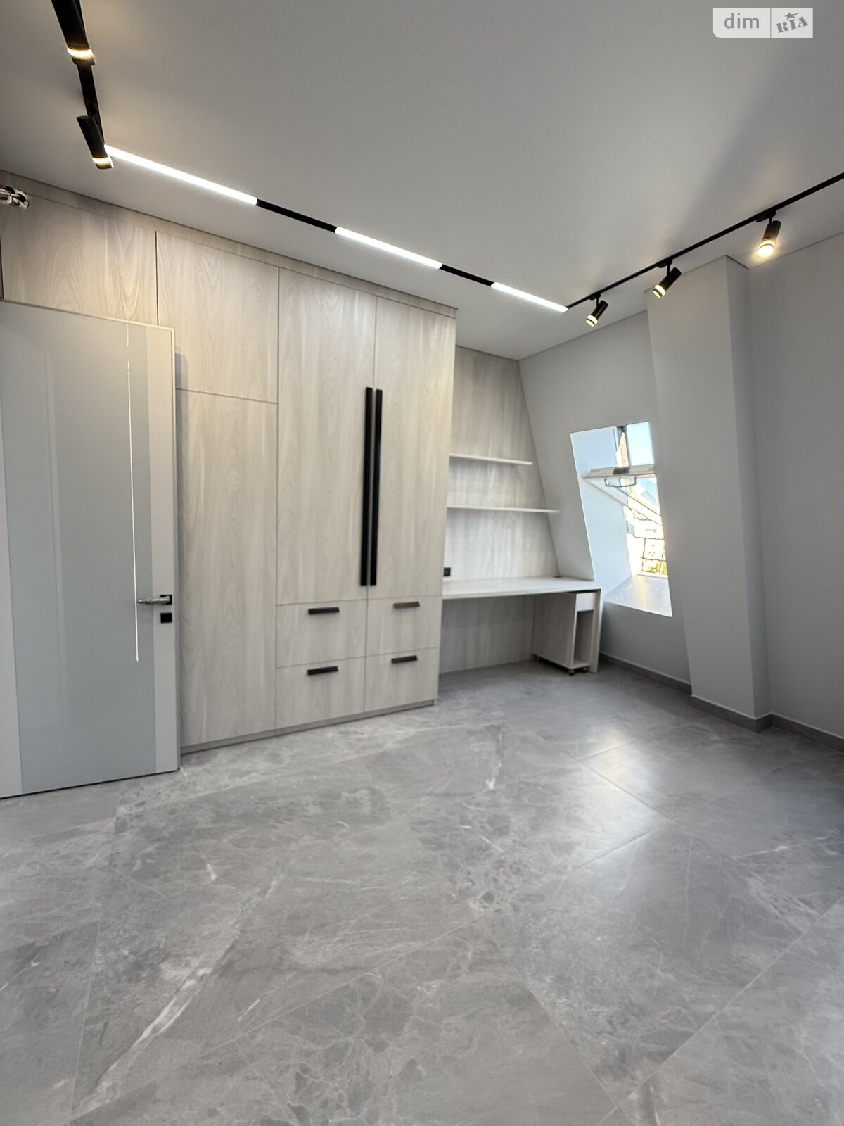 Продажа пятикомнатной квартиры в Харькове, на ул. Европейская 46, район Шатиловка фото 1