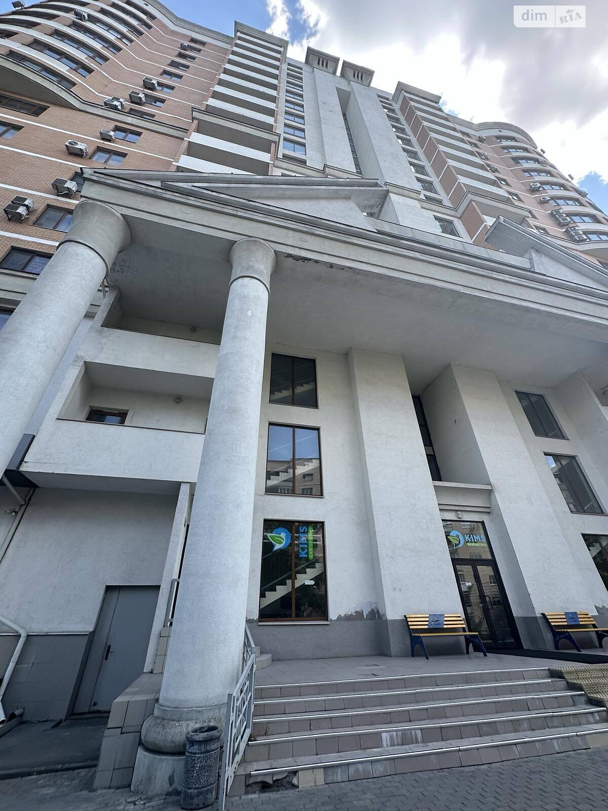Продаж двокімнатної квартири в Харкові, на вул. Академіка Ляпунова 16, район Шевченківський фото 1 Продаж двокімнатної квартири в Харкові, на вул. Академіка Ляпунова 16, район Шевченківський фото 1