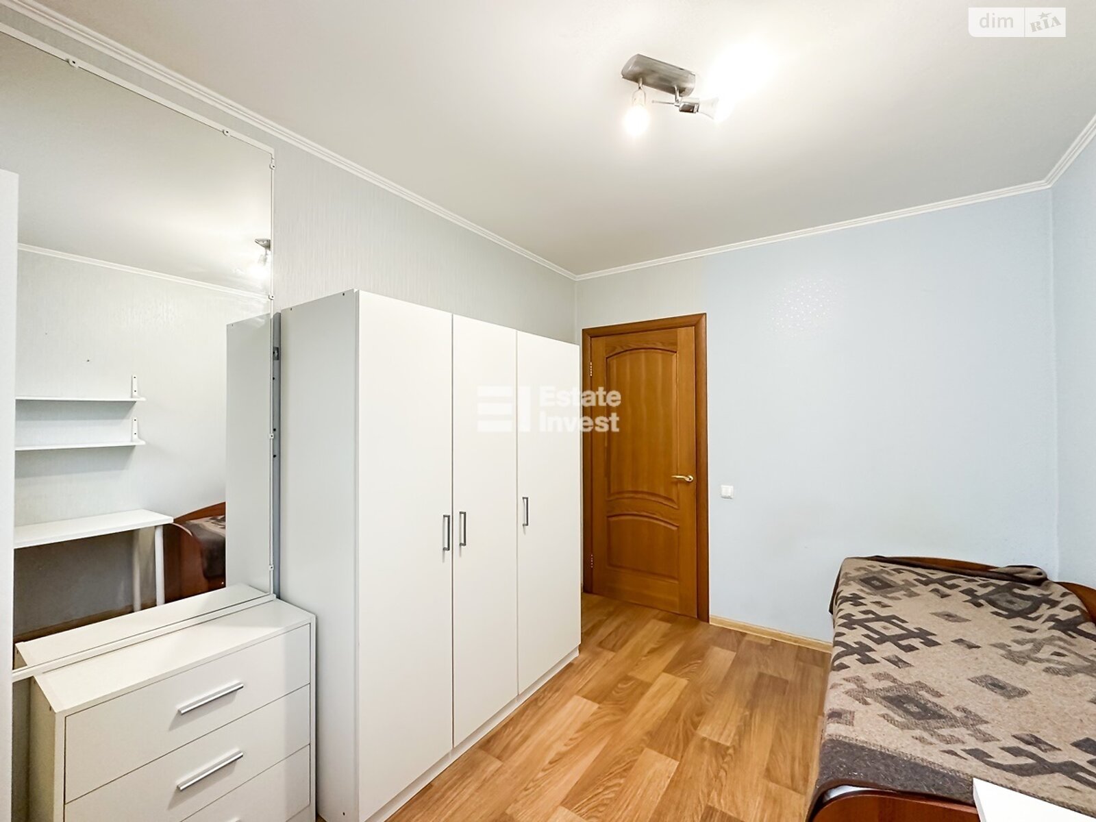 Продажа двухкомнатной квартиры в Харькове, на ул. Энвера Ахсарова 3, район Шевченковский фото 1 Продажа двухкомнатной квартиры в Харькове, на ул. Энвера Ахсарова 3, район Шевченковский фото 1