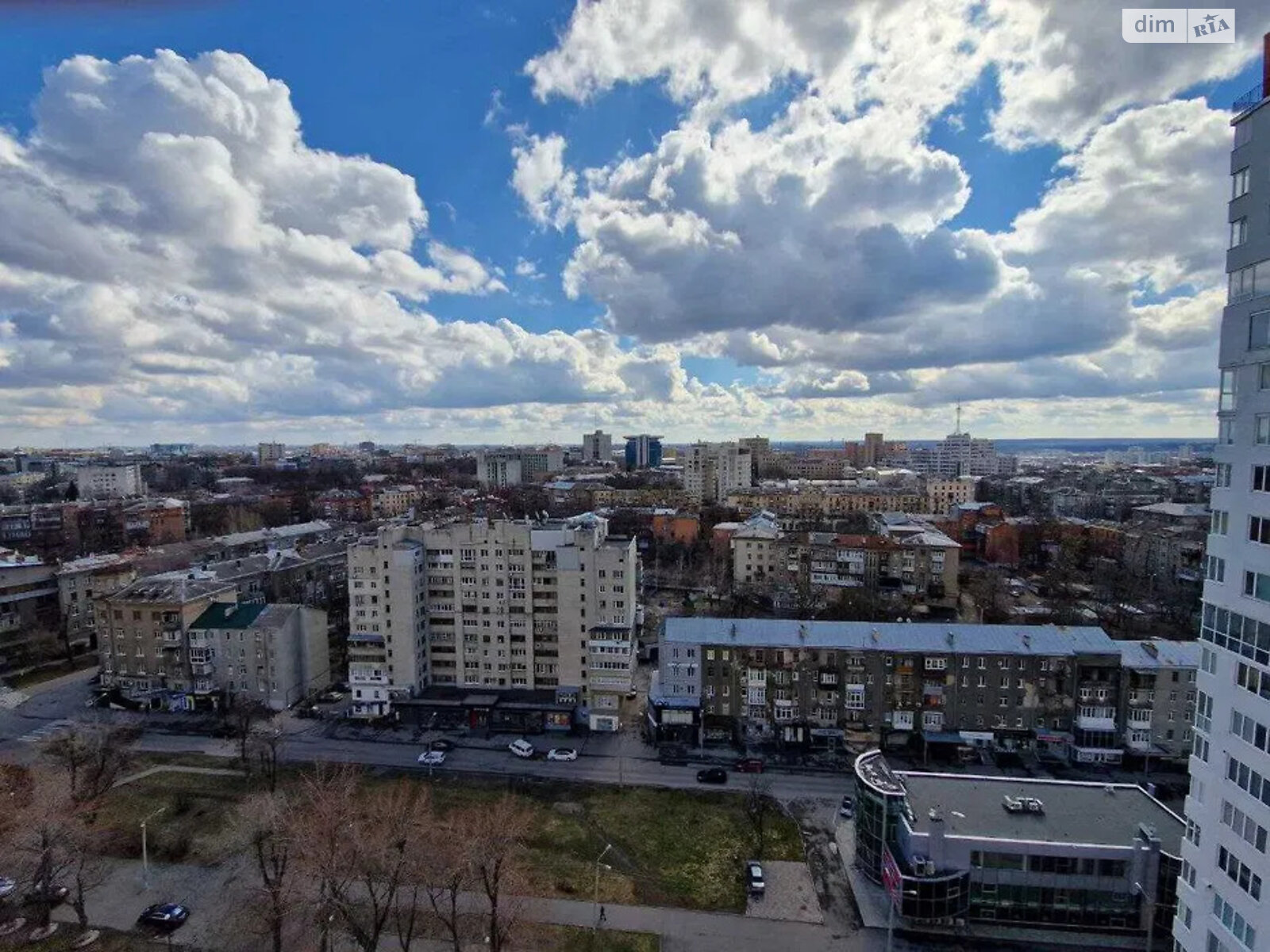 Продаж трикімнатної квартири в Харкові, на вул. Культури, район Шевченківський фото 1