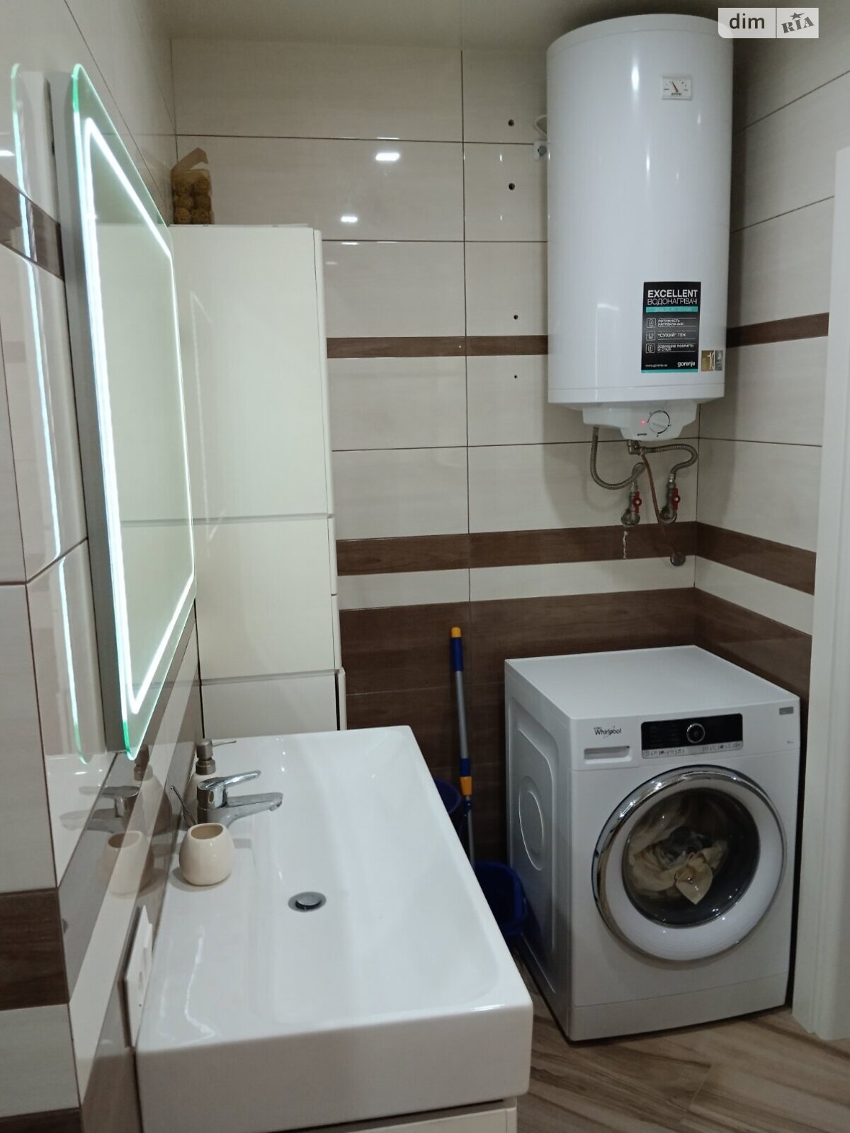 Продажа двухкомнатной квартиры в Харькове, на ул. Лопанская 35, район Шевченковский фото 1 Продажа двухкомнатной квартиры в Харькове, на ул. Лопанская 35, район Шевченковский фото 1