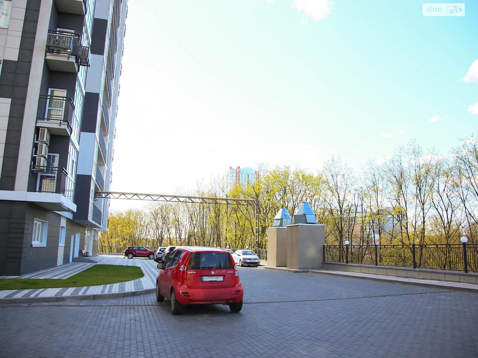 Продаж трикімнатної квартири в Харкові, на вул. Дмитра Антоненка 55, район Павлове Поле фото 1
