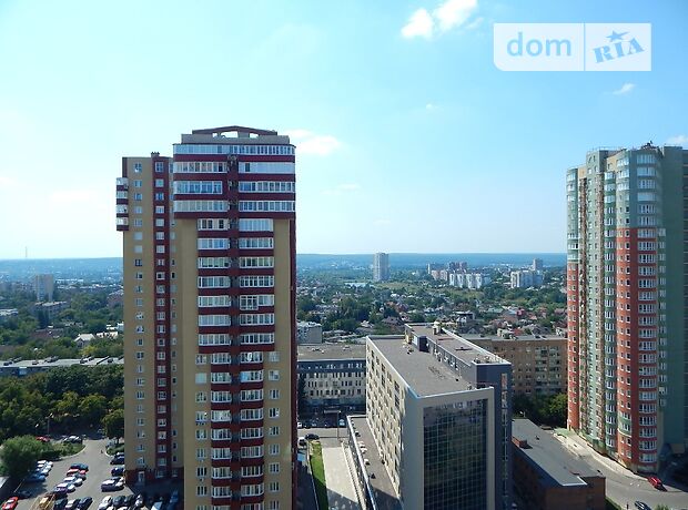 Продажа восьмикомнатной квартиры в Харькове, на Науки проспект 43а район Шевченковский фото 1 Продажа восьмикомнатной квартиры в Харькове, на Науки проспект 43а район Шевченковский фото 1
