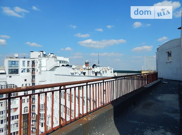 Продажа восьмикомнатной квартиры в Харькове, на Науки проспект 43а район Шевченковский фото 1 Продажа восьмикомнатной квартиры в Харькове, на Науки проспект 43а район Шевченковский фото 1