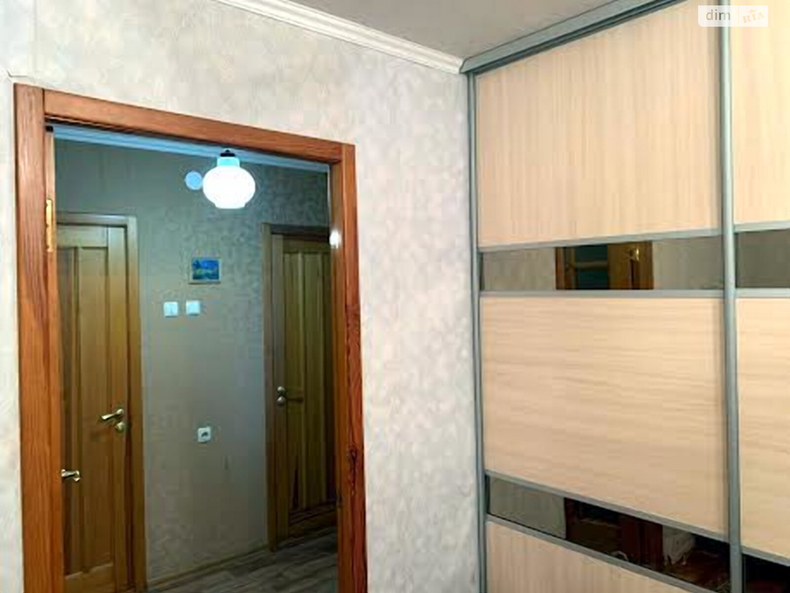 Продаж двокімнатної квартири в Харкові, на просп. Перемоги 73Б, район Шевченківський фото 1 Продаж двокімнатної квартири в Харкові, на просп. Перемоги 73Б, район Шевченківський фото 1