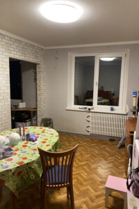 Продаж чотирикімнатної квартири в Харкові, на просп. Перемоги 66, район Шевченківський фото 2