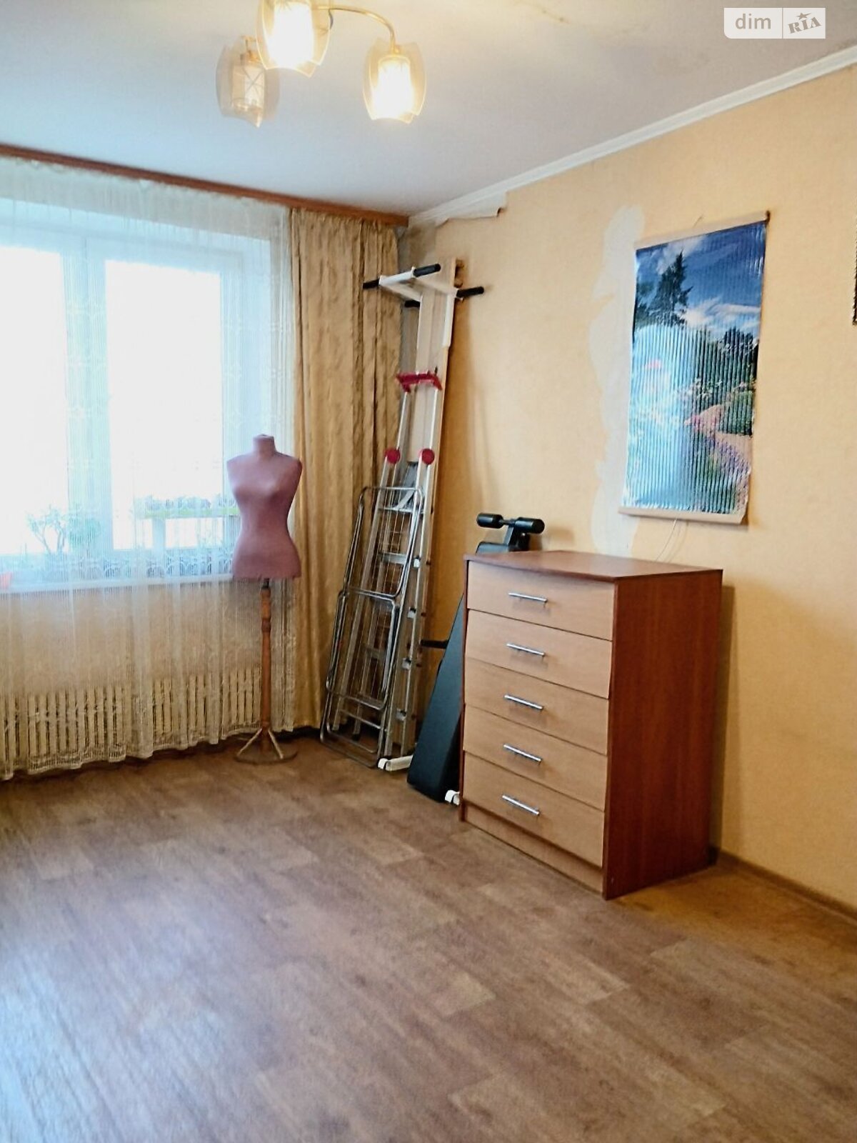 Продаж трикімнатної квартири в Харкові, на просп. Перемоги 72Б, район Шевченківський фото 1 Продаж трикімнатної квартири в Харкові, на просп. Перемоги 72Б, район Шевченківський фото 1