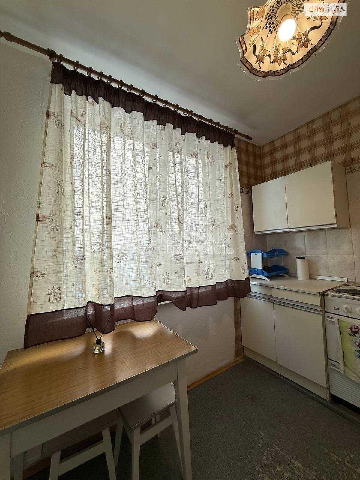 Продажа однокомнатной квартиры в Харькове, на просп. Победы 64, район Шевченковский фото 1 Продажа однокомнатной квартиры в Харькове, на просп. Победы 64, район Шевченковский фото 1
