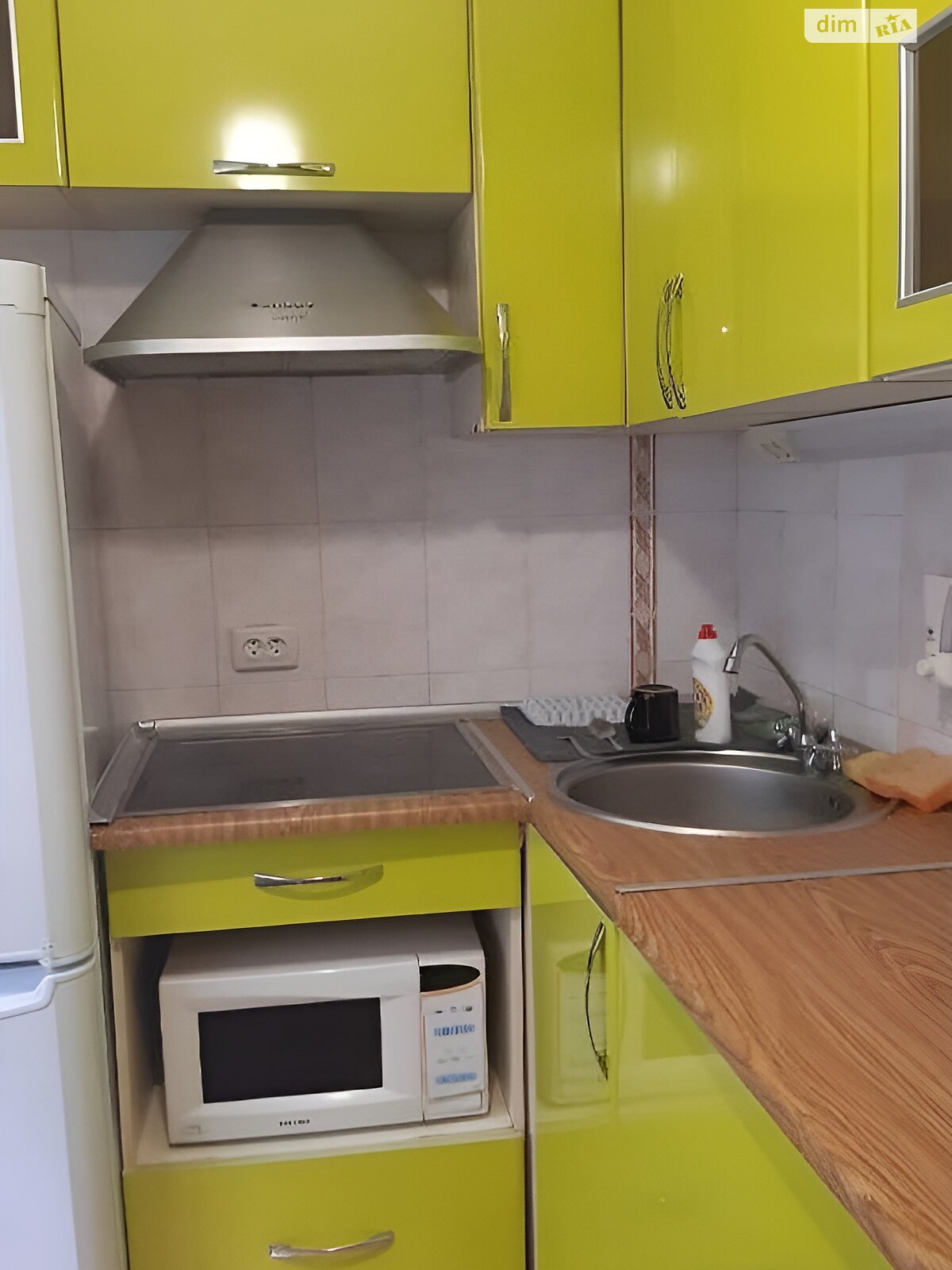 Продаж однокімнатної квартири в Харкові, на просп. Перемоги 72, район Шевченківський фото 1 Продаж однокімнатної квартири в Харкові, на просп. Перемоги 72, район Шевченківський фото 1