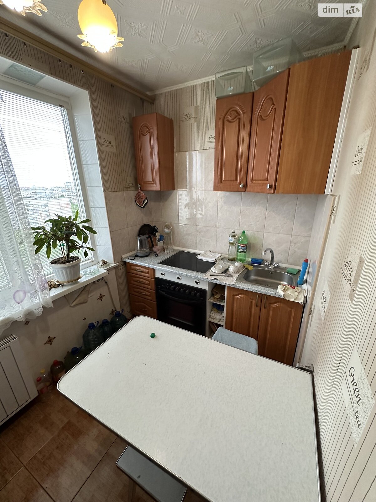 Продаж однокімнатної квартири в Харкові, на просп. Перемоги 72, фото 1 Продаж однокімнатної квартири в Харкові, на просп. Перемоги 72, фото 1