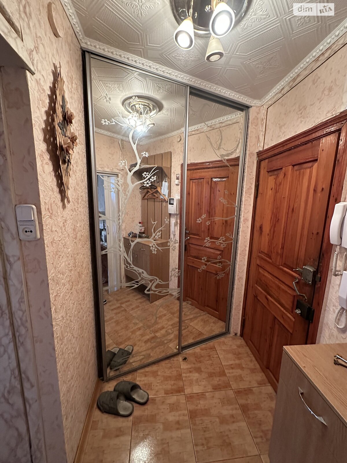 Продаж однокімнатної квартири в Харкові, на просп. Перемоги 72, фото 1 Продаж однокімнатної квартири в Харкові, на просп. Перемоги 72, фото 1