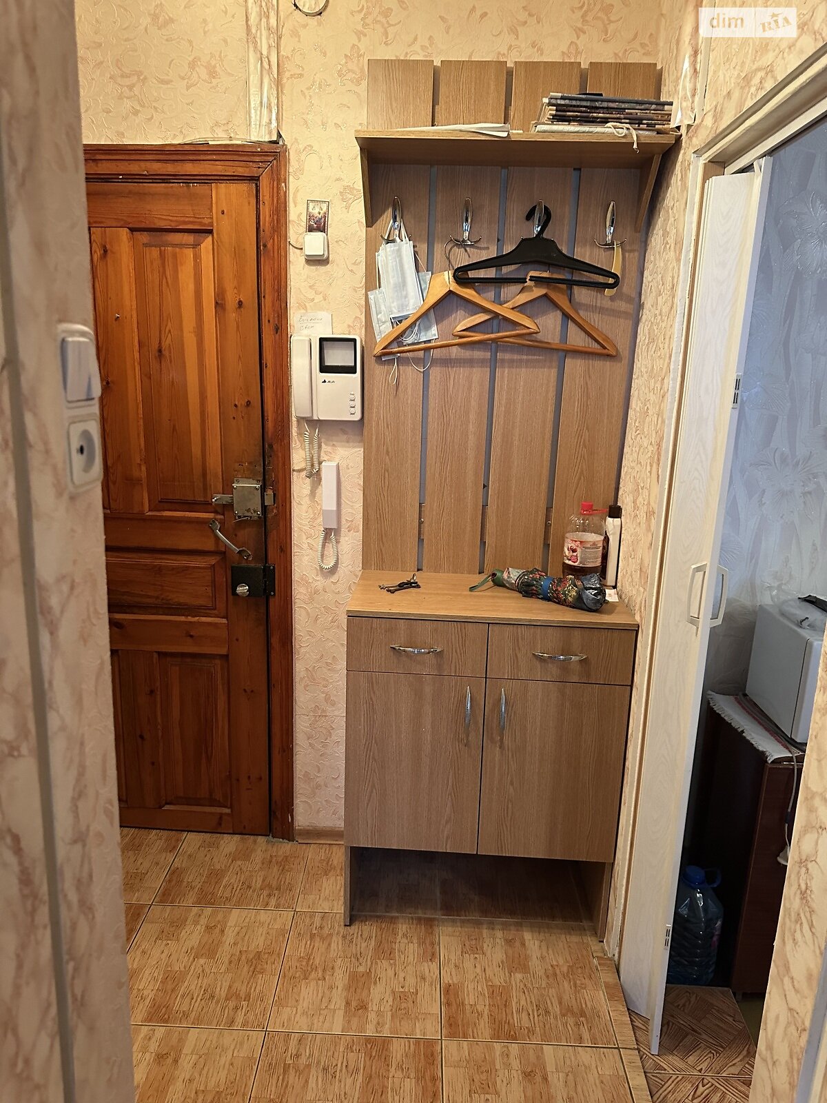 Продаж однокімнатної квартири в Харкові, на просп. Перемоги 72, фото 1 Продаж однокімнатної квартири в Харкові, на просп. Перемоги 72, фото 1