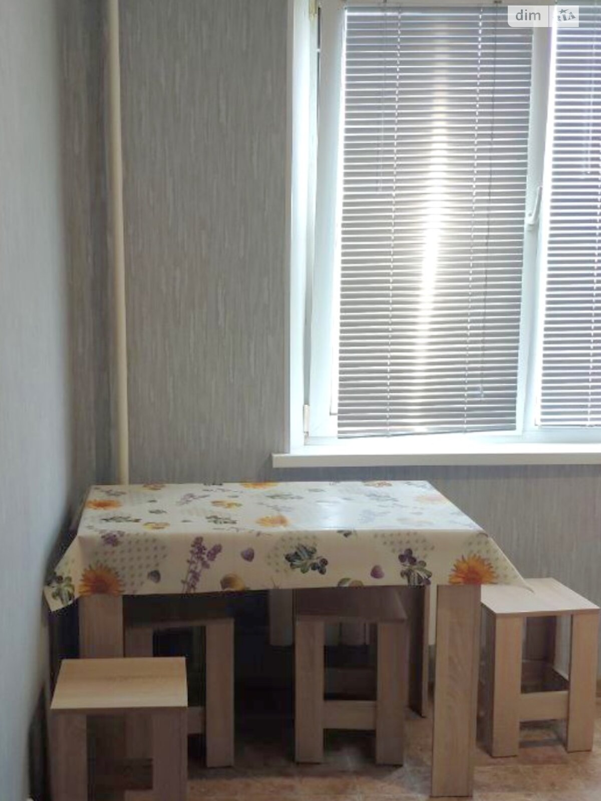 Продаж однокімнатної квартири в Харкові, на просп. Перемоги 64, район Шевченківський фото 1 Продаж однокімнатної квартири в Харкові, на просп. Перемоги 64, район Шевченківський фото 1