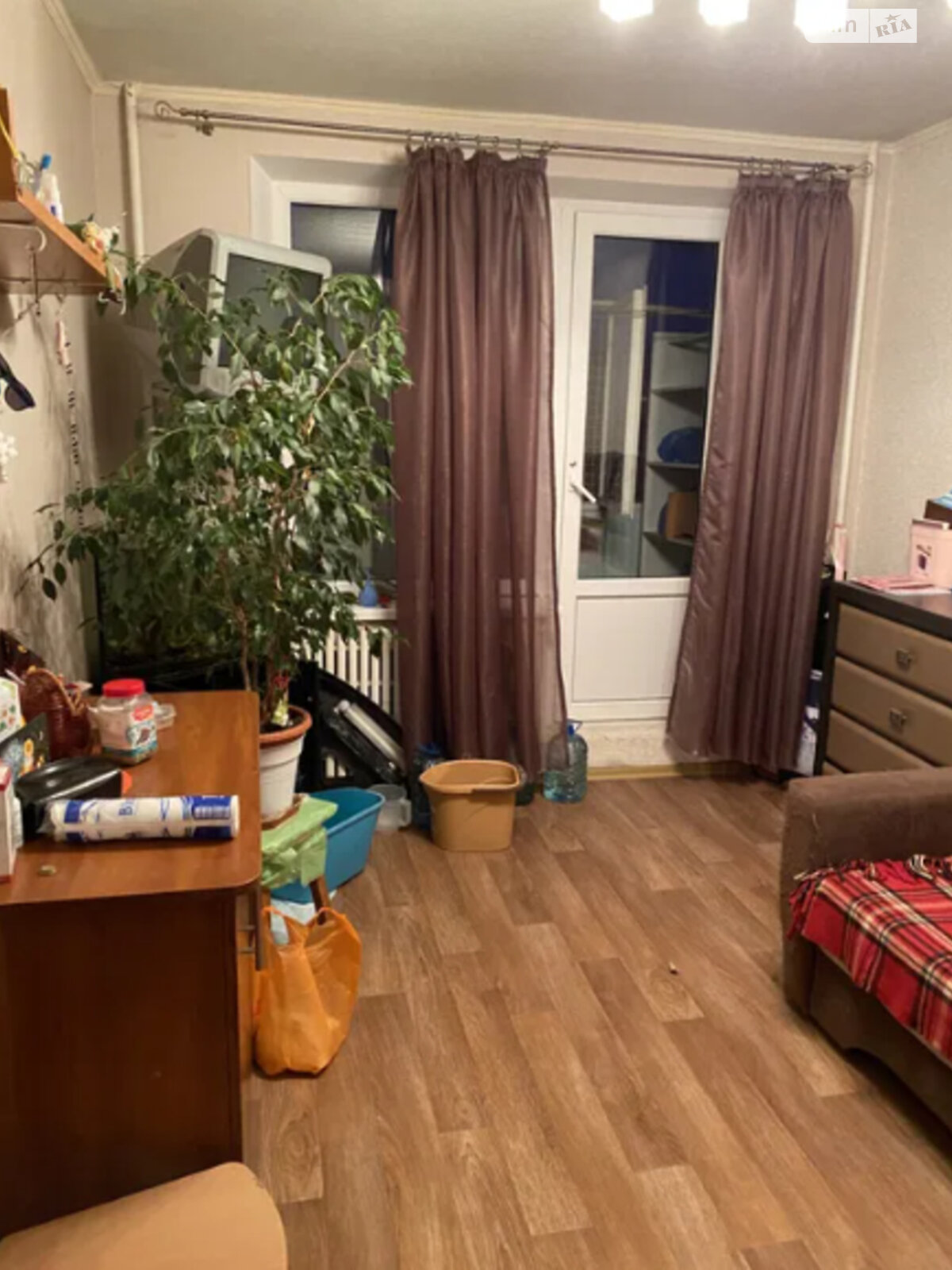 Продаж трикімнатної квартири в Харкові, на просп. Перемоги 66, район Шевченківський фото 1 Продаж трикімнатної квартири в Харкові, на просп. Перемоги 66, район Шевченківський фото 1
