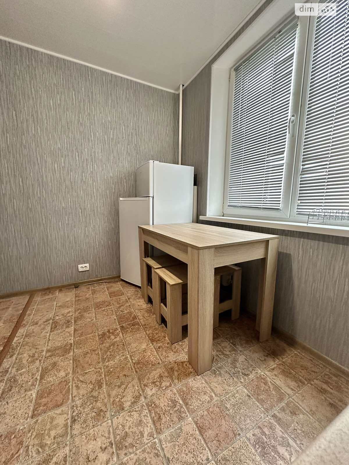 Продаж однокімнатної квартири в Харкові, на просп. Перемоги 64, район Шевченківський фото 1 Продаж однокімнатної квартири в Харкові, на просп. Перемоги 64, район Шевченківський фото 1