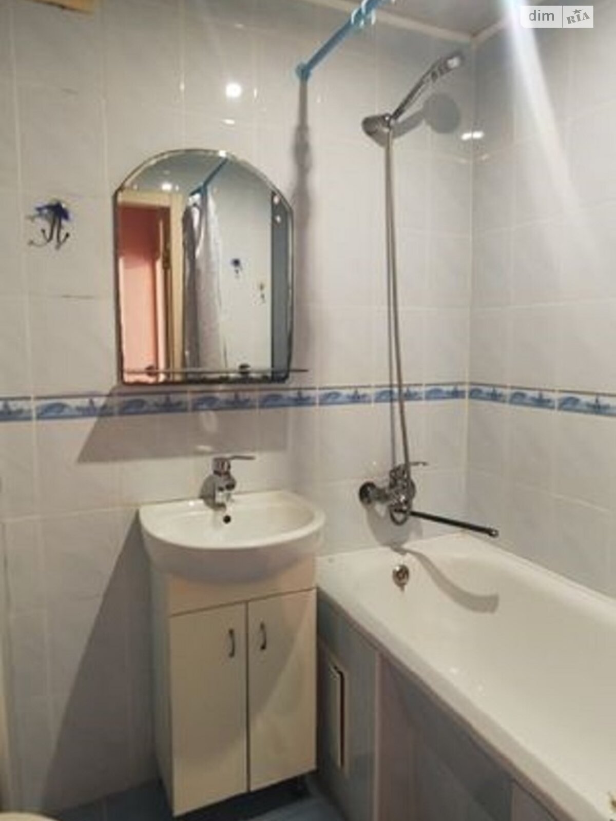 Продаж двокімнатної квартири в Харкові, на просп. Перемоги 76, район Шевченківський фото 1 Продаж двокімнатної квартири в Харкові, на просп. Перемоги 76, район Шевченківський фото 1