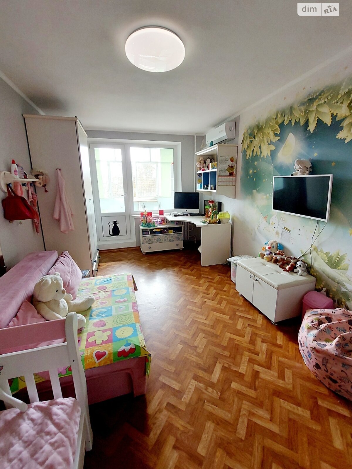 Продажа четырехкомнатной квартиры в Харькове, на просп. Победы 66, район Шевченковский фото 1