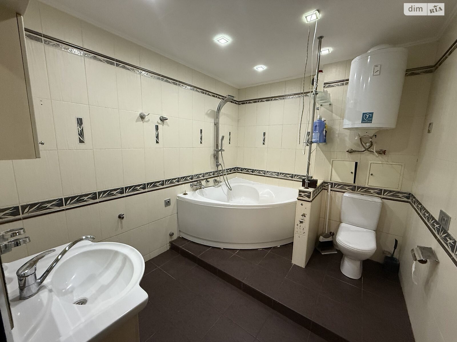 Продажа трехкомнатной квартиры в Харькове, на ул. Станислава Партали 23, район Шевченковский фото 1 Продажа трехкомнатной квартиры в Харькове, на ул. Станислава Партали 23, район Шевченковский фото 1