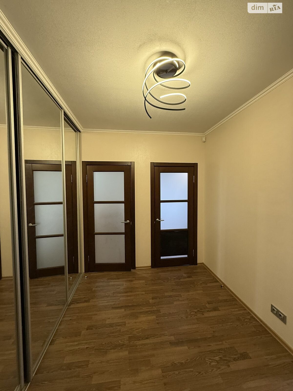 Продажа трехкомнатной квартиры в Харькове, на ул. Станислава Партали 23, район Шевченковский фото 1 Продажа трехкомнатной квартиры в Харькове, на ул. Станислава Партали 23, район Шевченковский фото 1