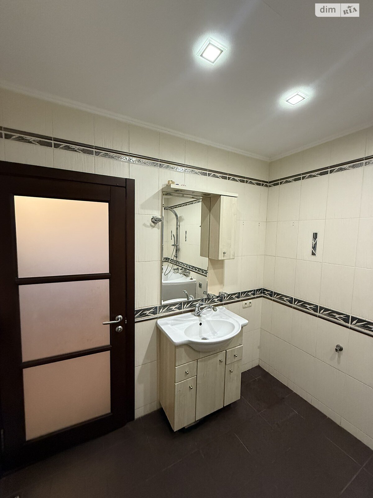 Продажа трехкомнатной квартиры в Харькове, на ул. Станислава Партали 23, район Шевченковский фото 1 Продажа трехкомнатной квартиры в Харькове, на ул. Станислава Партали 23, район Шевченковский фото 1