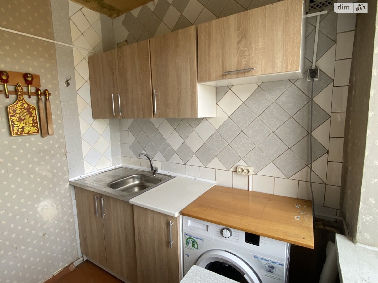 Продаж трикімнатної квартири в Харкові, на вул. Олександра Матросова 6А, район Слобідський фото 1 Продаж трикімнатної квартири в Харкові, на вул. Олександра Матросова 6А, район Слобідський фото 1