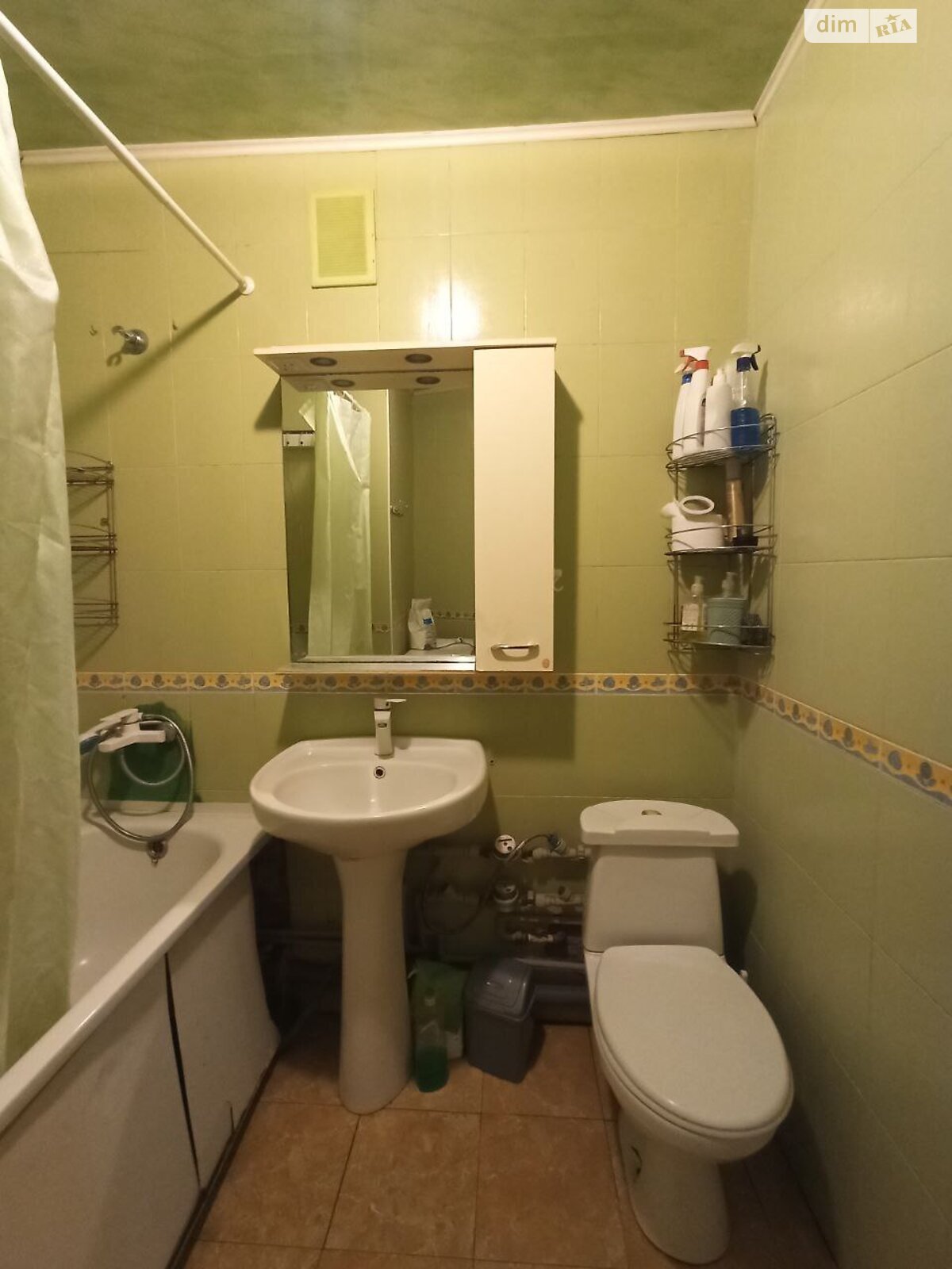 Продажа трехкомнатной квартиры в Харькове, на ул. Фесенковская 16, район Слободской фото 1 Продажа трехкомнатной квартиры в Харькове, на ул. Фесенковская 16, район Слободской фото 1