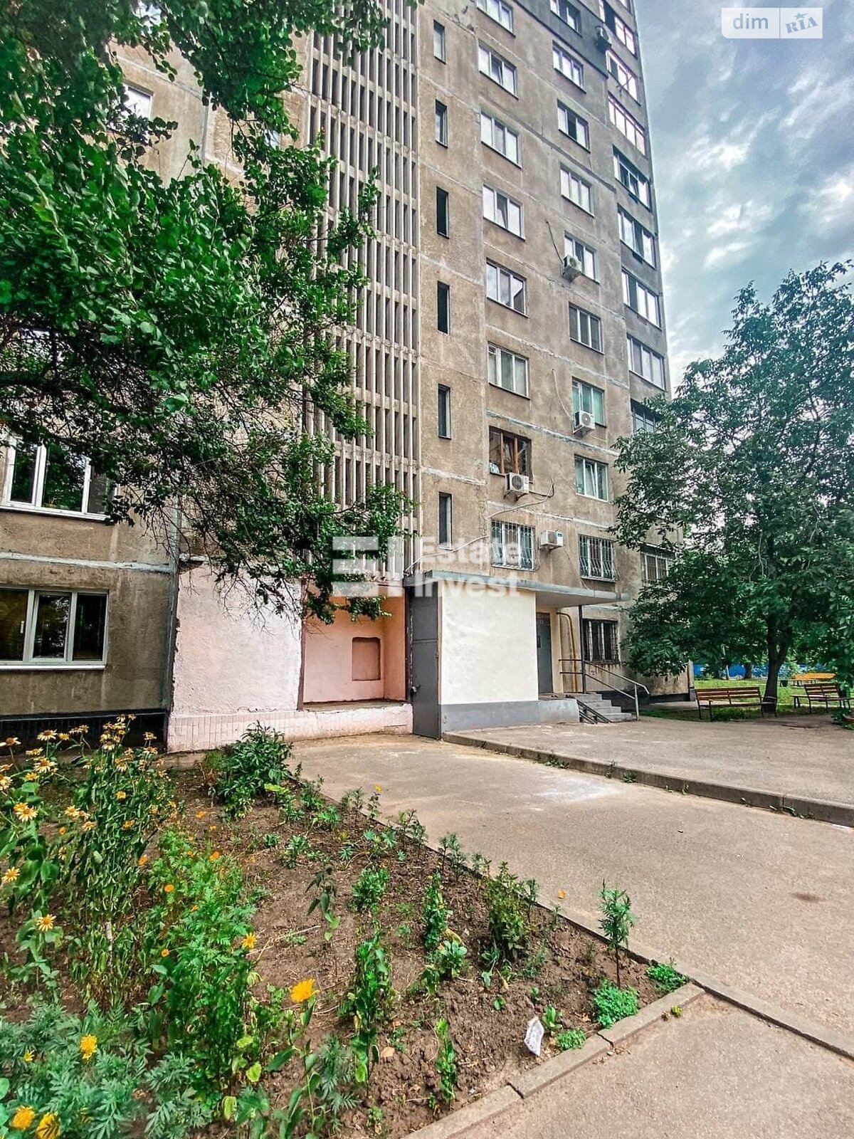 Продаж трикімнатної квартири в Харкові, на в'їзд Фесенківський 12, район Слобідський фото 1 Продаж трикімнатної квартири в Харкові, на в'їзд Фесенківський 12, район Слобідський фото 1